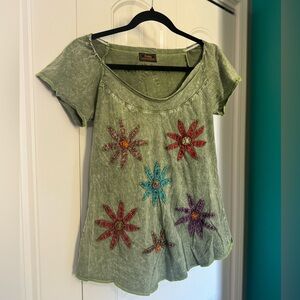 Rising International Small/Medium Green Floral Tunic Top